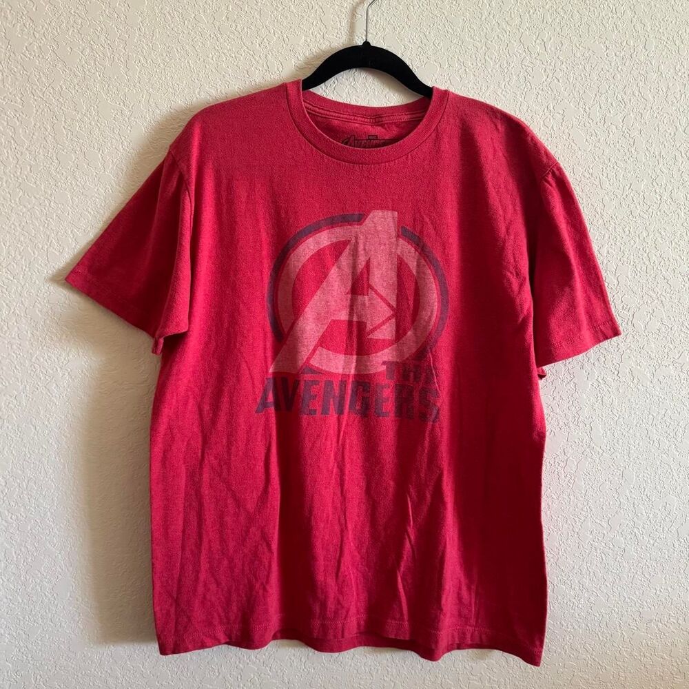 Marvel Men's Red T-shirt